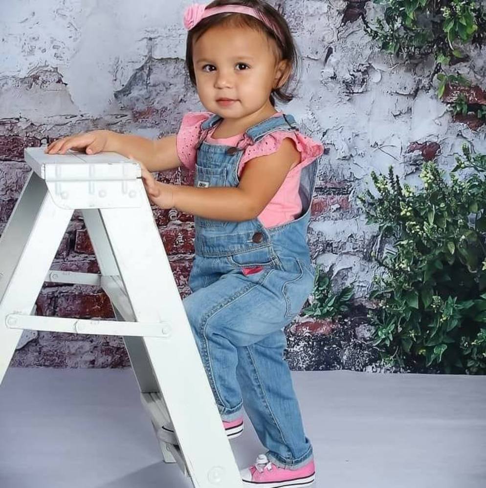 Meet your Posher, Casey